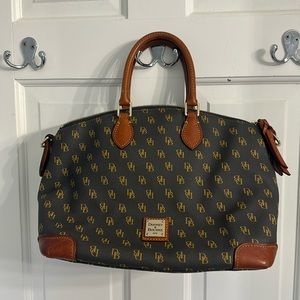 Dooney and bourke satchel